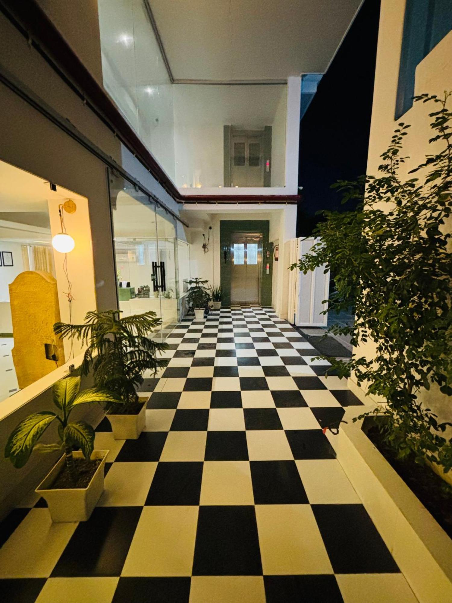 The Lavish Stay Váránasí Exteriér fotografie